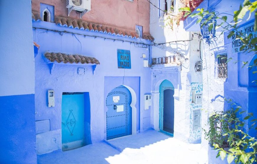 2-Days Private Tour of Chefchaouen and Fez, from Casablanca