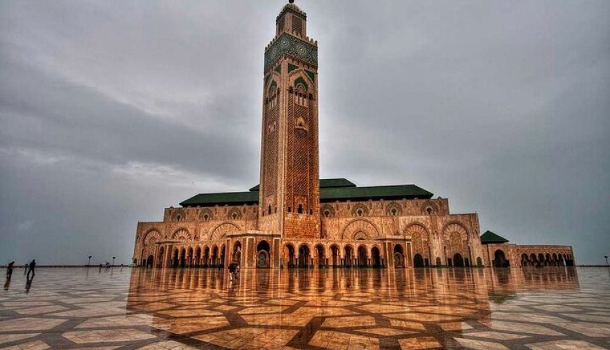 Private guided tour of Casablanca